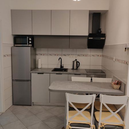 Apartman Renata Omiš Exterior foto