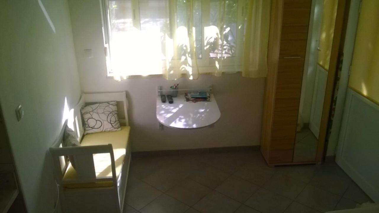 Apartman Renata Omiš Exterior foto