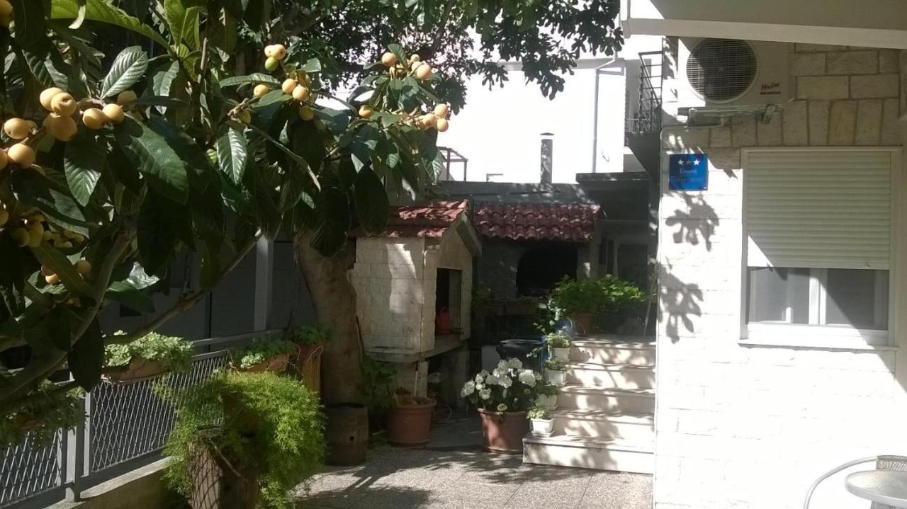 Apartman Renata Omiš Exterior foto